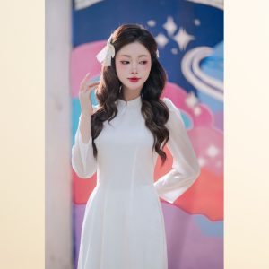 Alternative view of Áo dài kỷ yếu, áo dài tốt nghiệp tay bồng đính ngọc 2 tà