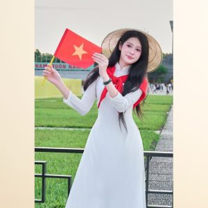 Combo khăn + cờ vẫy + nón thưa chụp lễ 30/4, 2/9